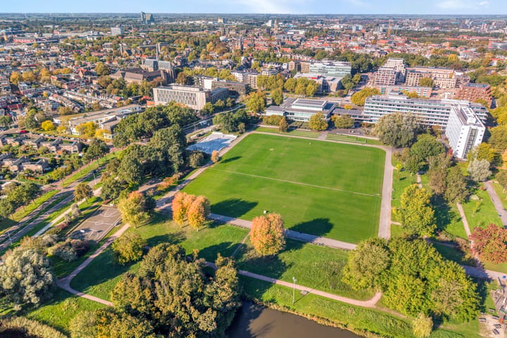 Tussenwoning te koop: Leliestraat 81, Zwolle
