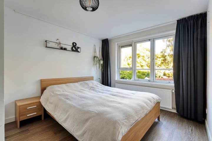 Tussenwoning te koop: Leliestraat 81, Zwolle