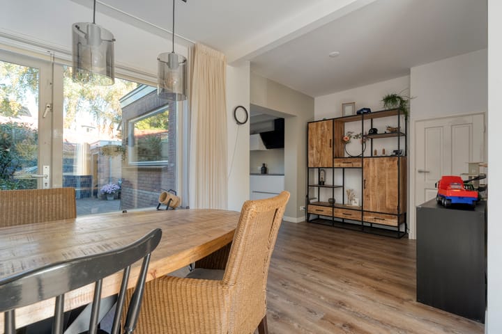 Tussenwoning te koop: Leliestraat 81, Zwolle