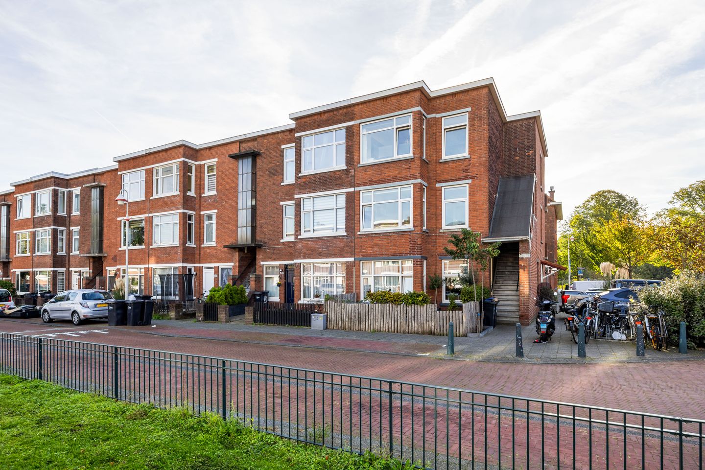 Foto 1 van Damasstraat 180