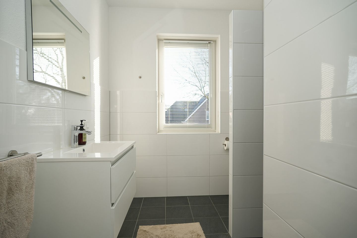 Photo 25 of Sint Antoniusstraat 18