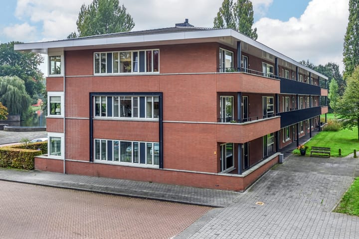 Appartement te koop: Veenendaalplein 22, Amstelveen