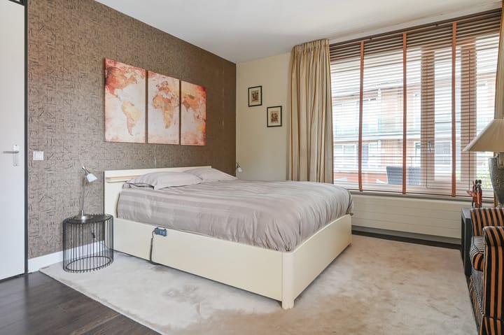 Appartement te koop: Veenendaalplein 22, Amstelveen