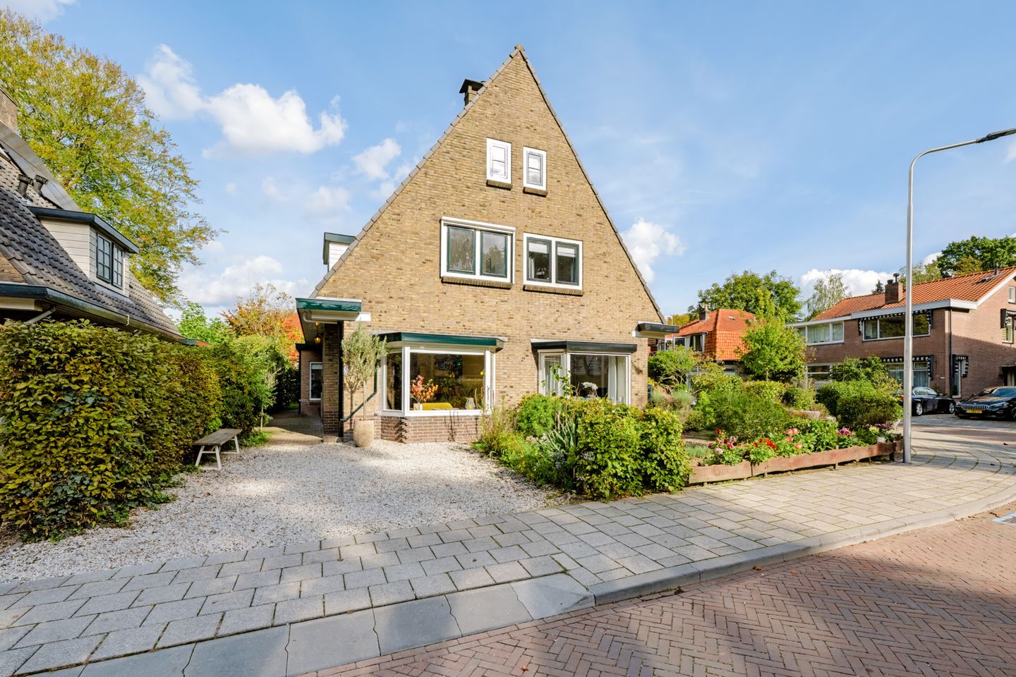 Foto 1 van de Geer van Jutfaaslaan 8