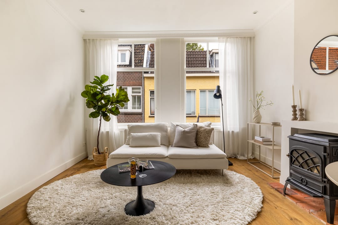 Photo 2 of Springweg 153-A
