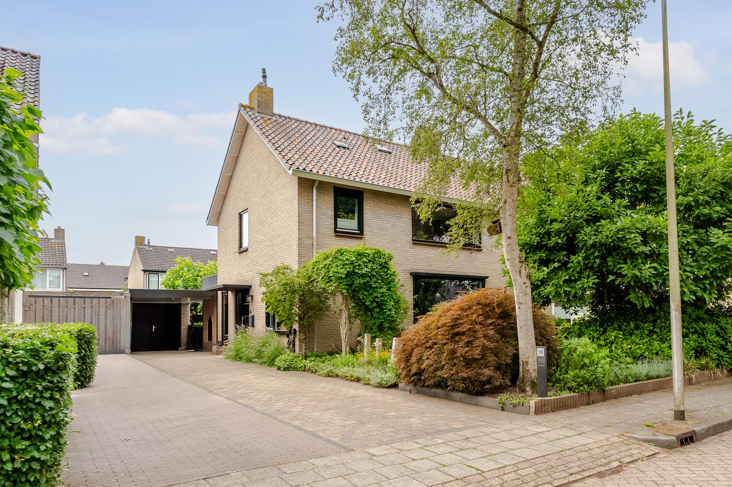 Foto 1 van Lorentzlaan 18