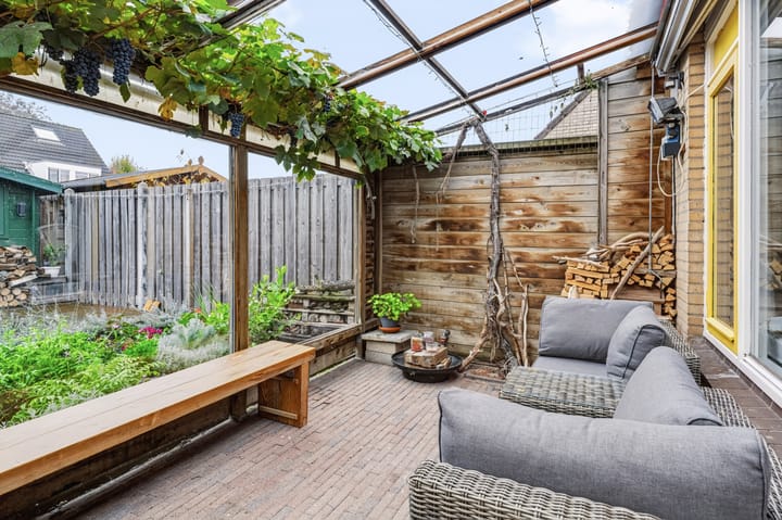 Tussenwoning te koop: Bansingel 110, Oudenbosch