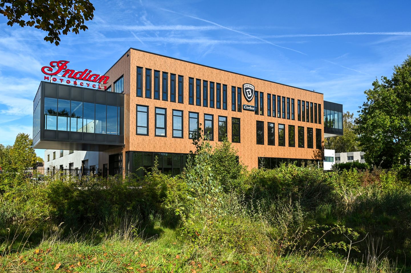 View photo 1 of Zuiderinslag 8-g