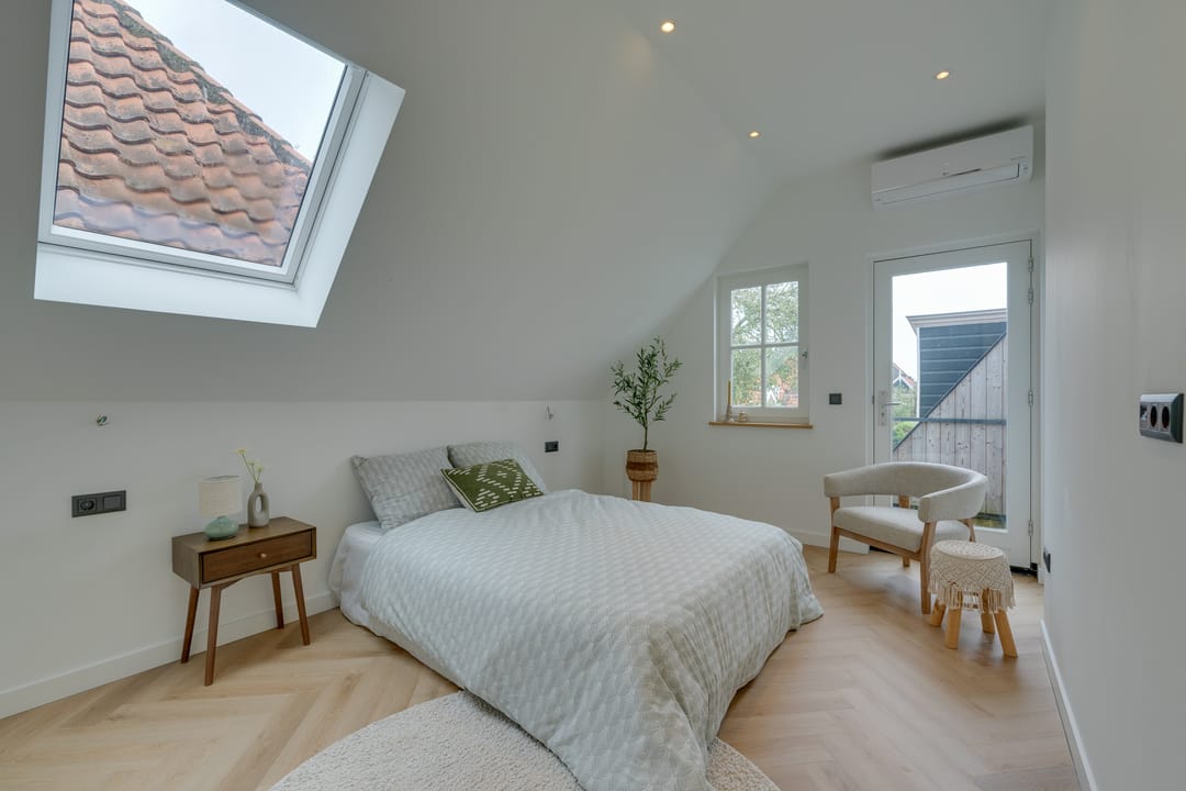 Photo 38 of Noordeinde 40-A