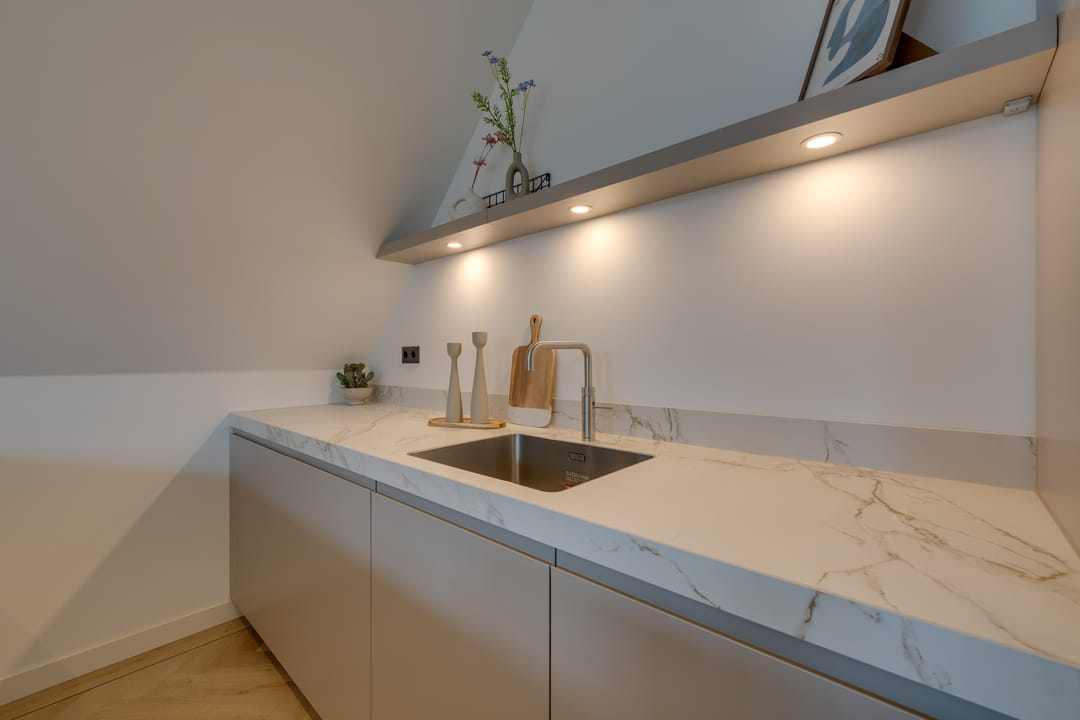 Photo 32 of Noordeinde 40-A