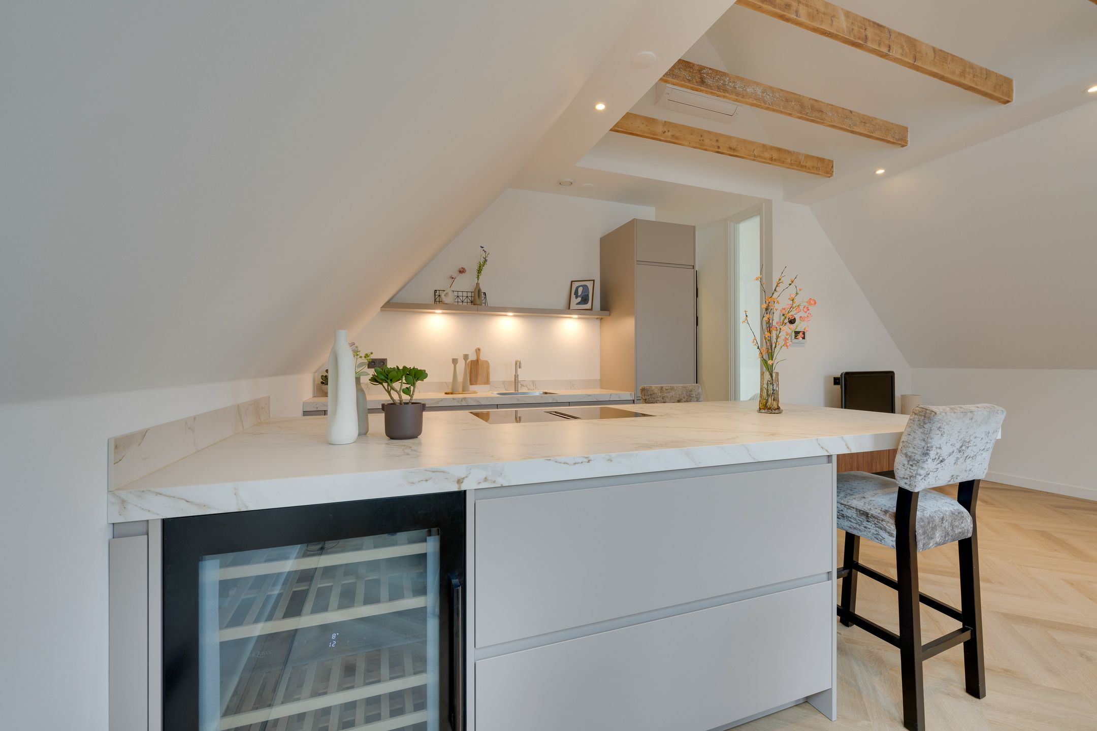 Photo 27 of Noordeinde 40-A