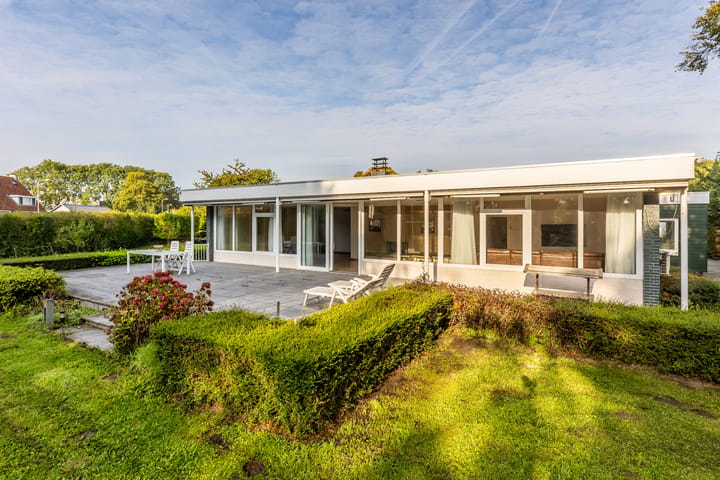 Vrijstaande woning te koop: Achterdijk 36, Rhoon
