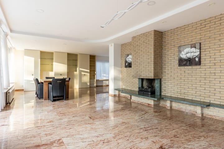 Vrijstaande woning te koop: Achterdijk 36, Rhoon