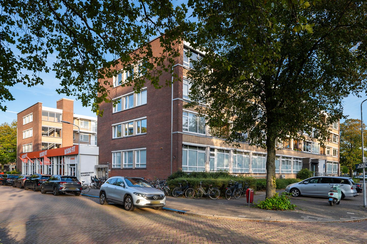 Photo 19 of Monseigneur van Steelaan 402