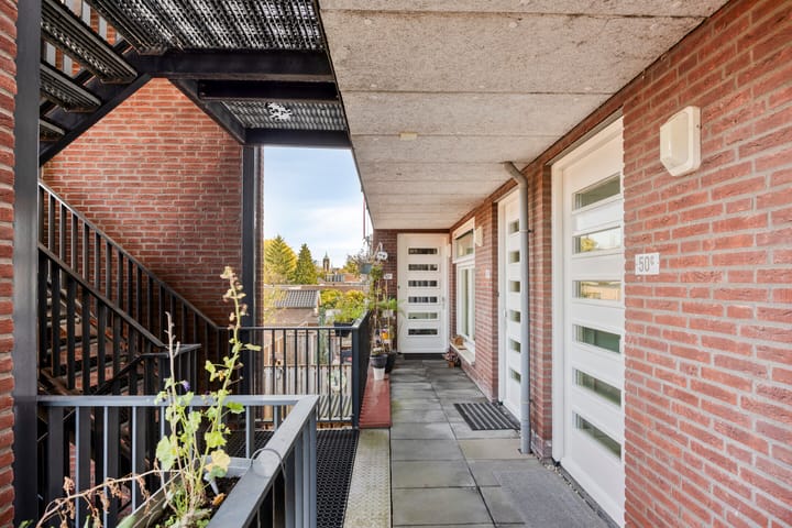 Photo 4 of Zeelsterstraat 50-C