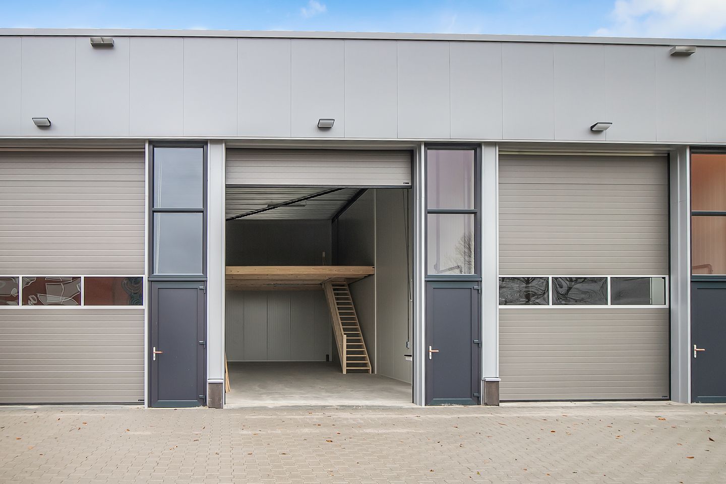 View photo 3 of Businesspark Friesland-West 43-16