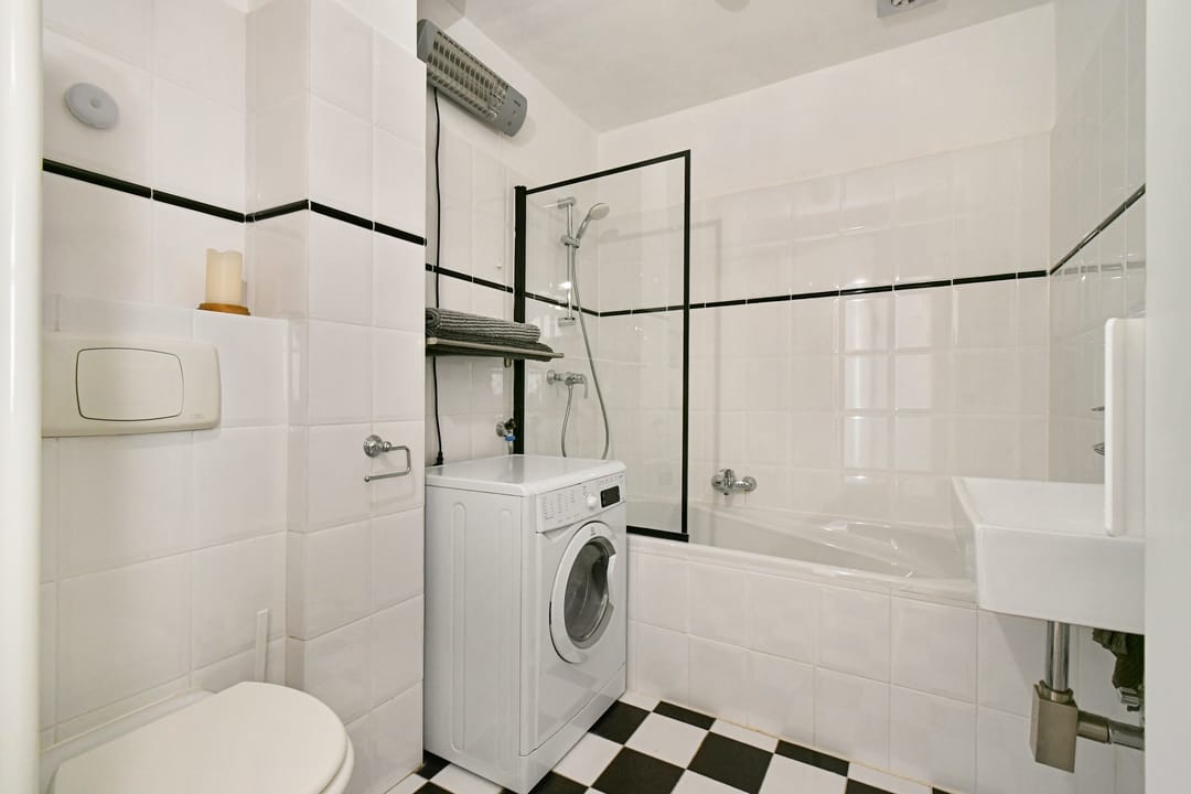 Photo 13 of Joos de Moorstraat 33-1