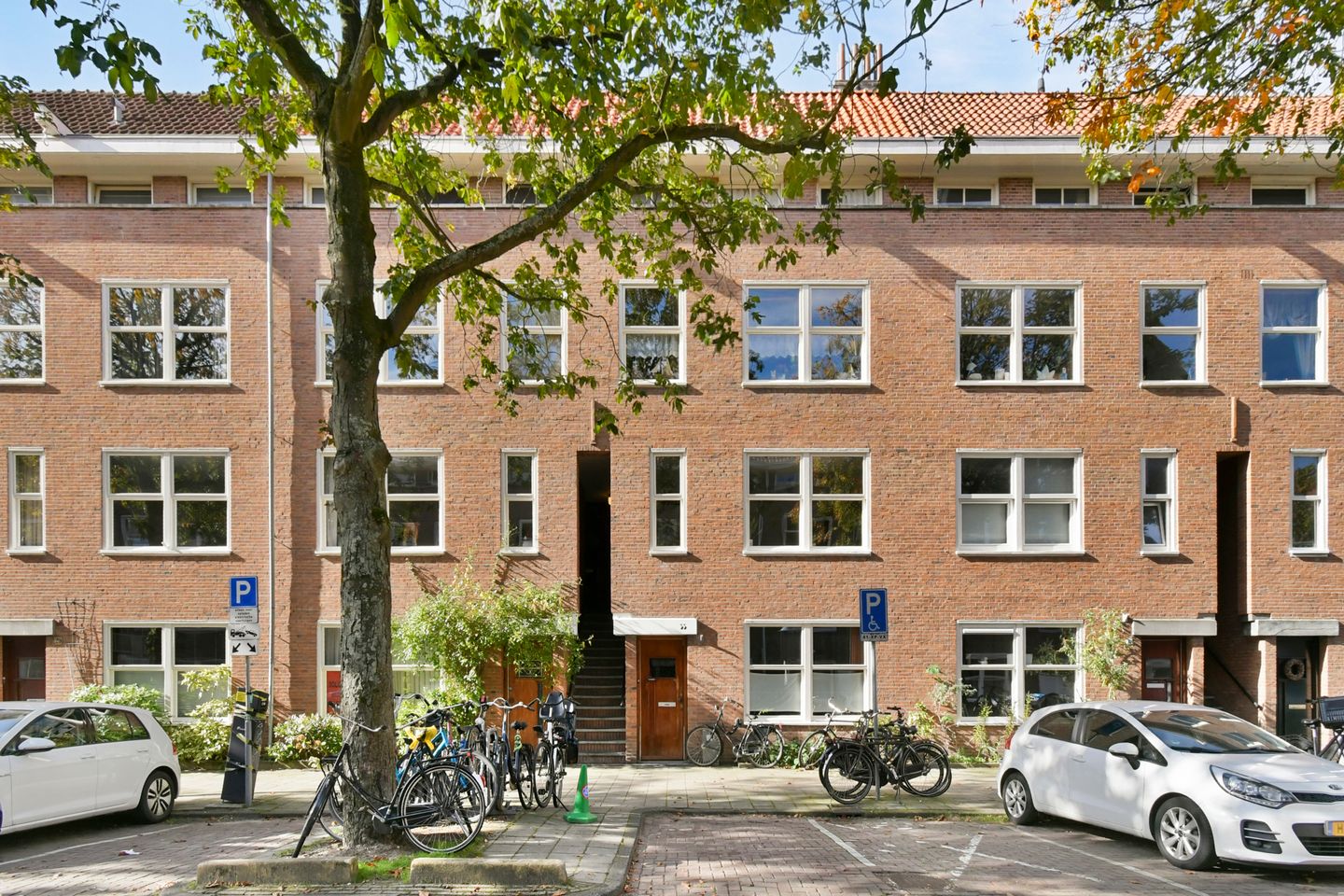 Photo 19 of Joos de Moorstraat 33-1