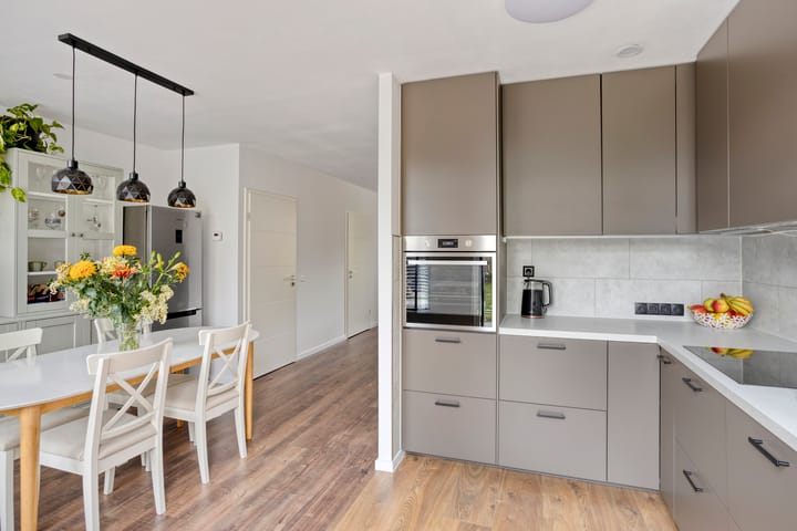 Tussenwoning te koop: Aalbersestraat 38, Helmond