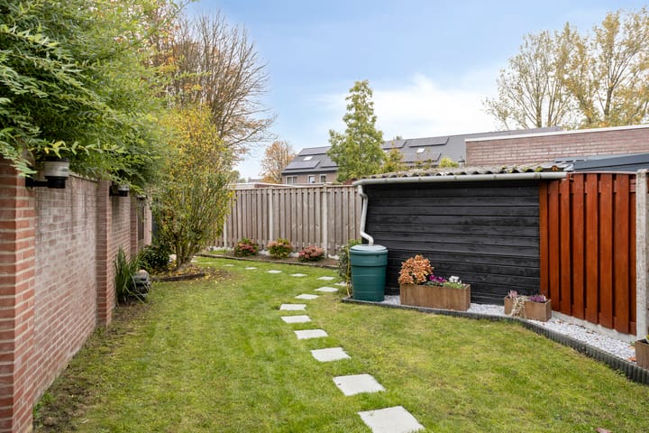 Tussenwoning te koop: Aalbersestraat 38, Helmond