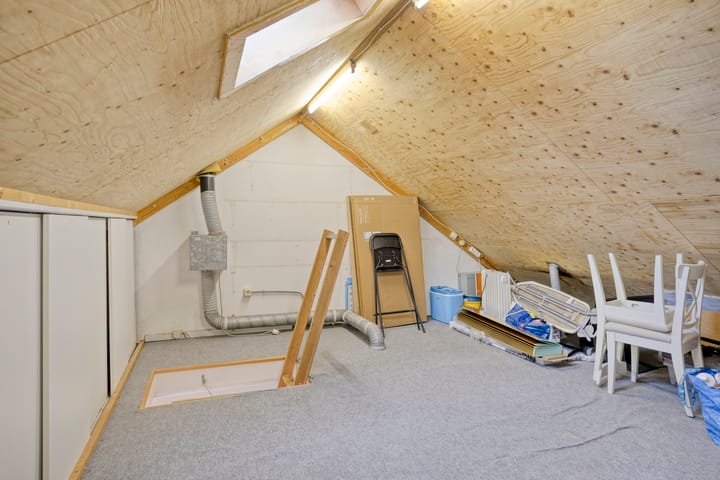 Tussenwoning te koop: Aalbersestraat 38, Helmond