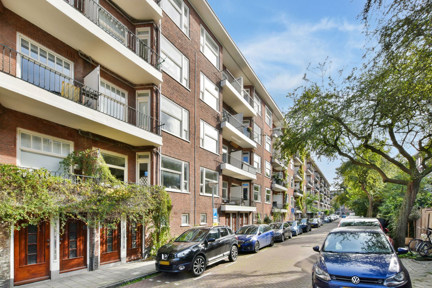 Photo 1 of Trouringhstraat 36-1