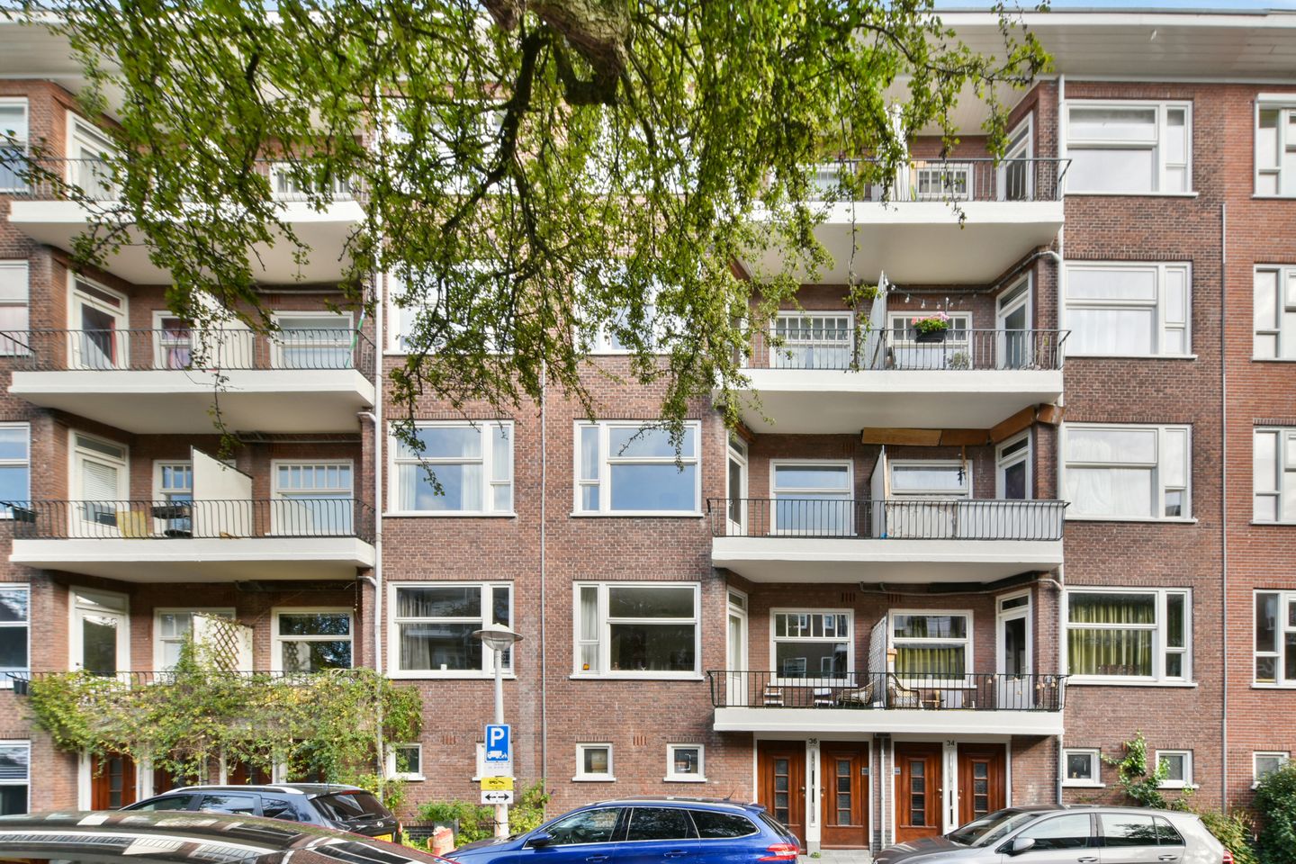Photo 5 of Trouringhstraat 36-1
