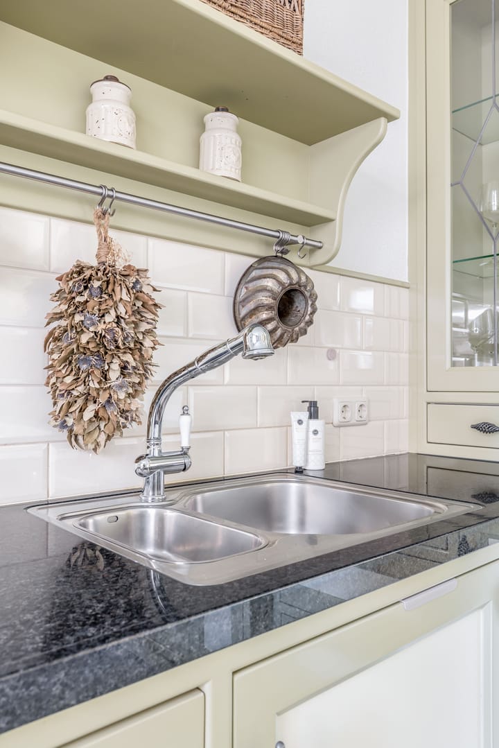 Vrijstaande woning te koop: Dorpsstraat 97, Neerkant