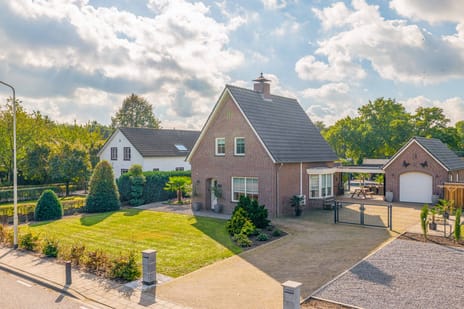 Dorpsstraat thumbnail