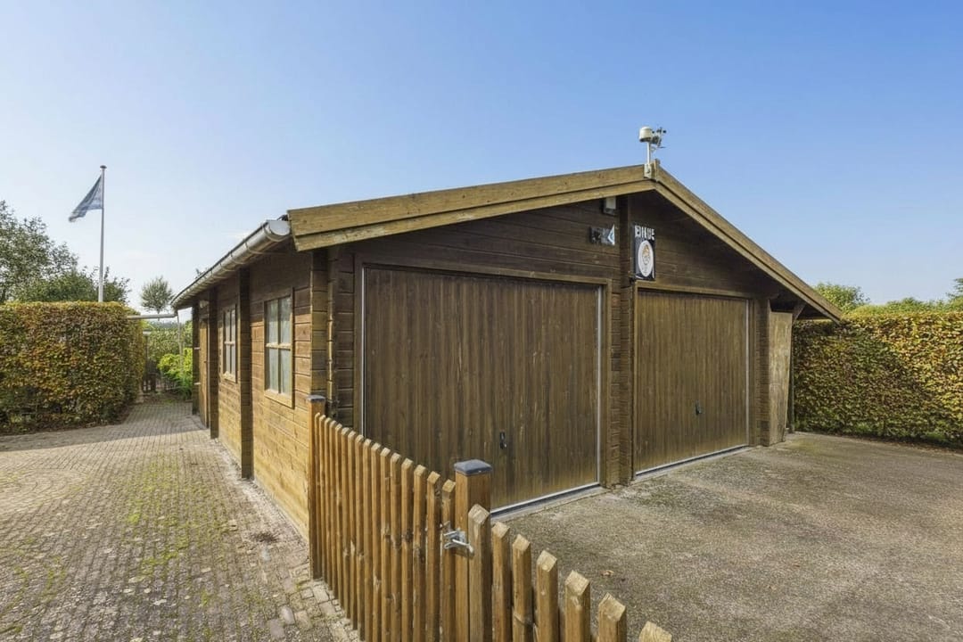Photo 26 of Grote Huissenspolderweg 4