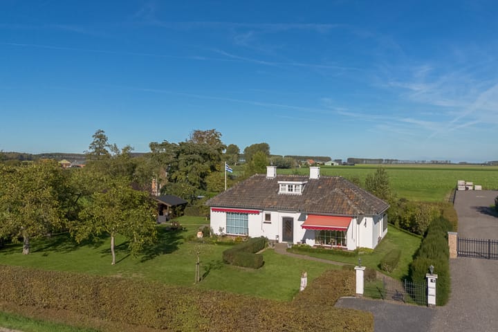Photo 2 of Grote Huissenspolderweg 4