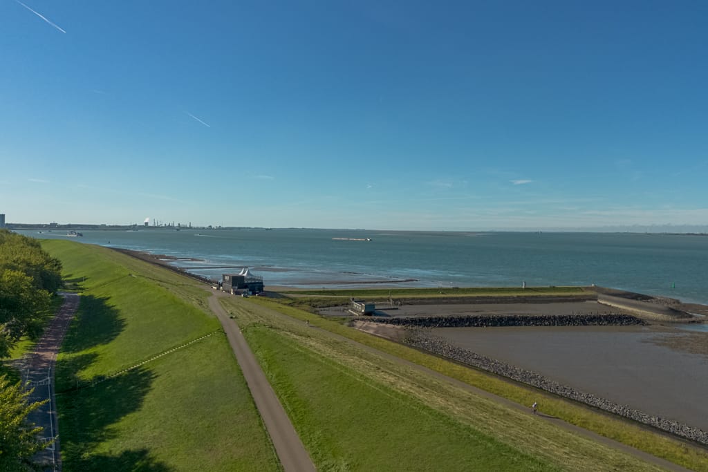 Photo 33 of Grote Huissenspolderweg 4
