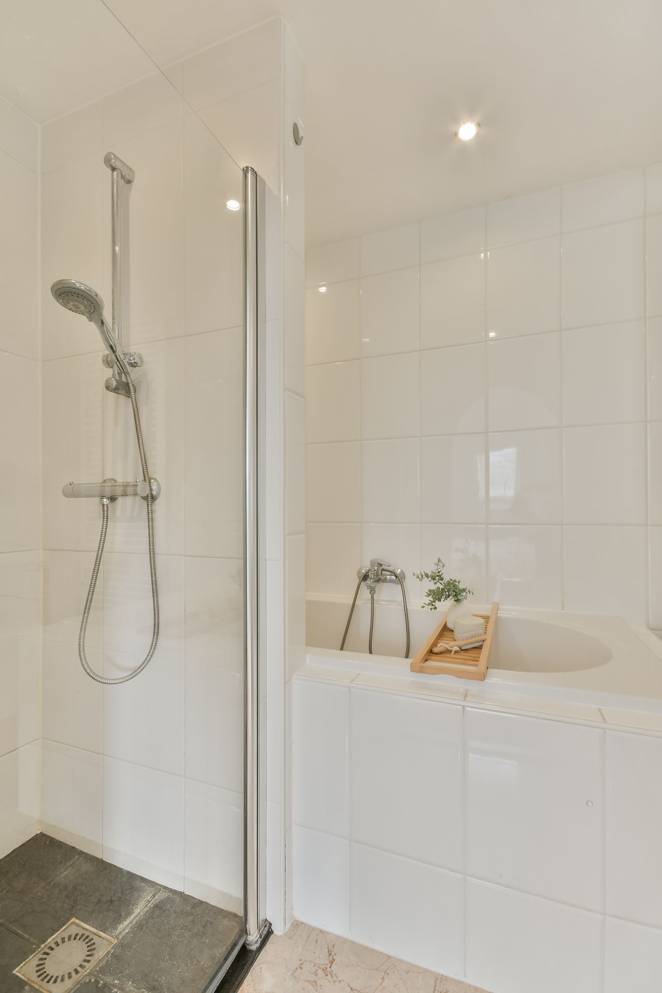 Photo 14 of Bellamystraat 5-2