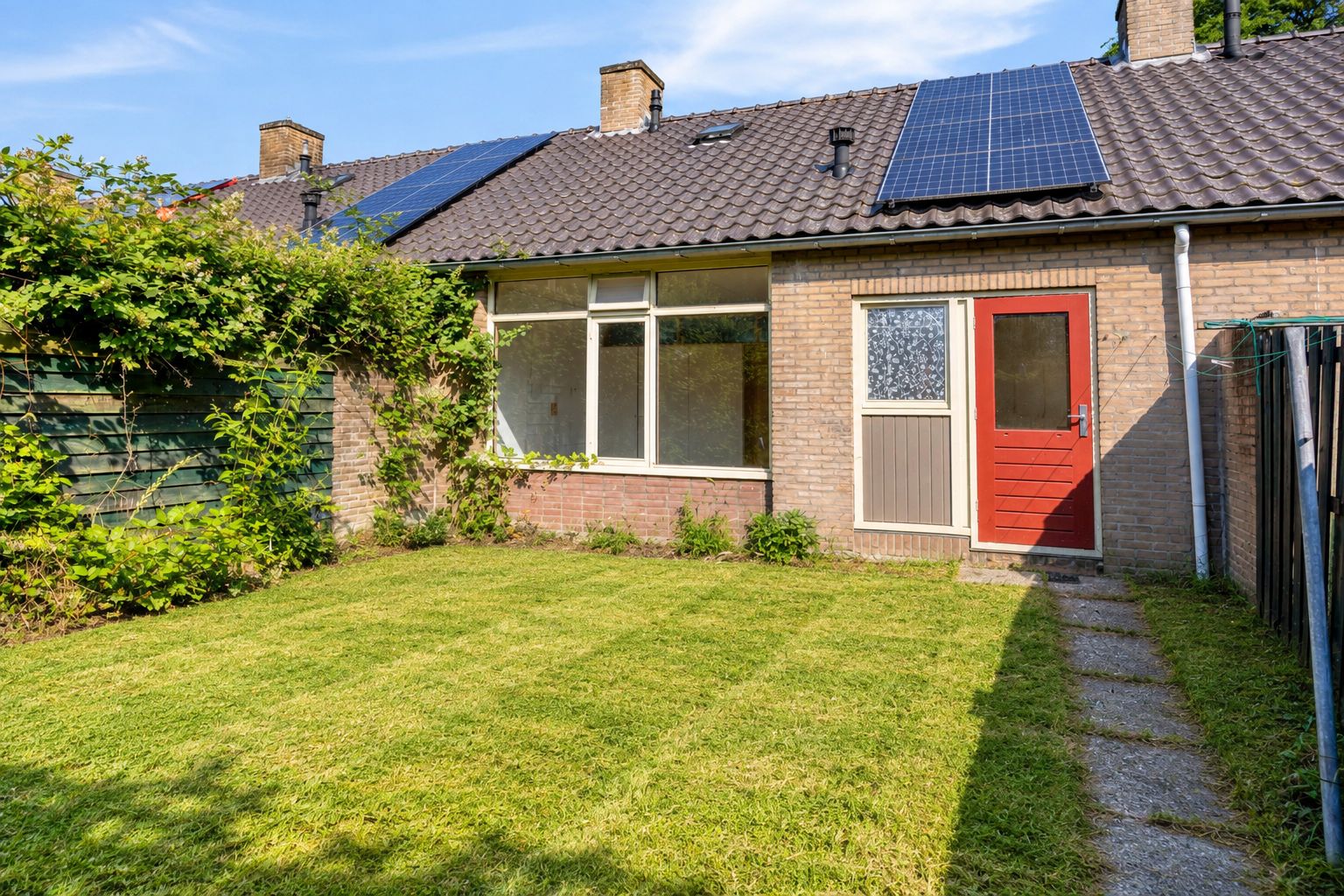Photo 21 of Poelwijkstraat 14