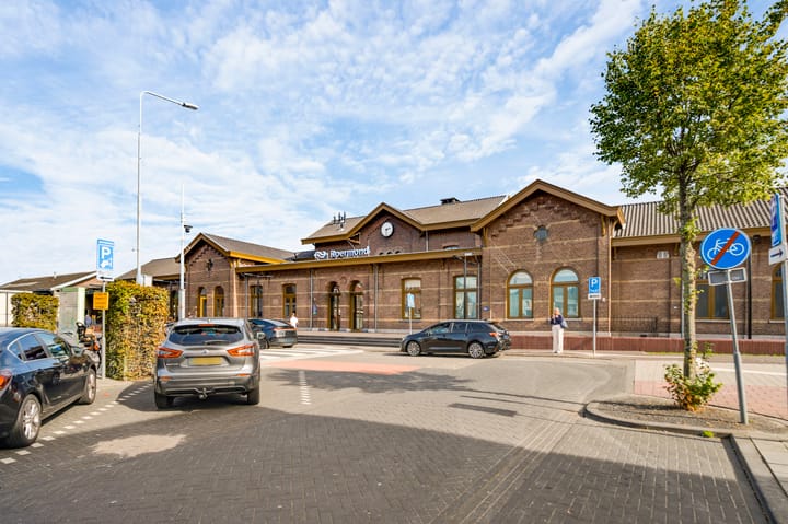 Appartement te koop: Wilhelminaplein 22A, Roermond