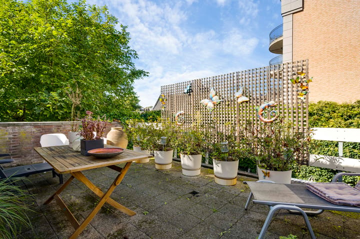 Appartement te koop: Wilhelminaplein 22A, Roermond