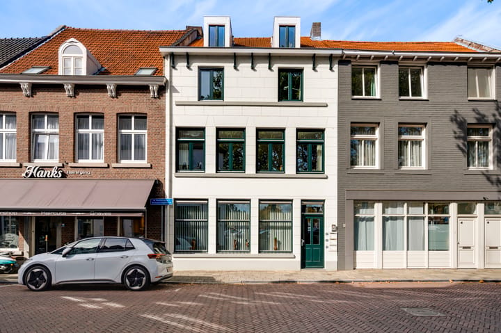 Appartement te koop: Wilhelminaplein 22A, Roermond