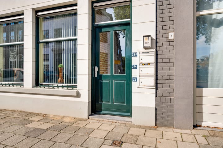 Appartement te koop: Wilhelminaplein 22A, Roermond