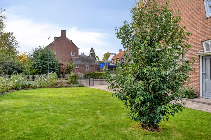 Vrijstaande woning te koop: Burg Haverkampstraat 6, Dinxperlo