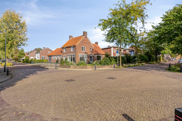 Vrijstaande woning te koop: Burg Haverkampstraat 6, Dinxperlo