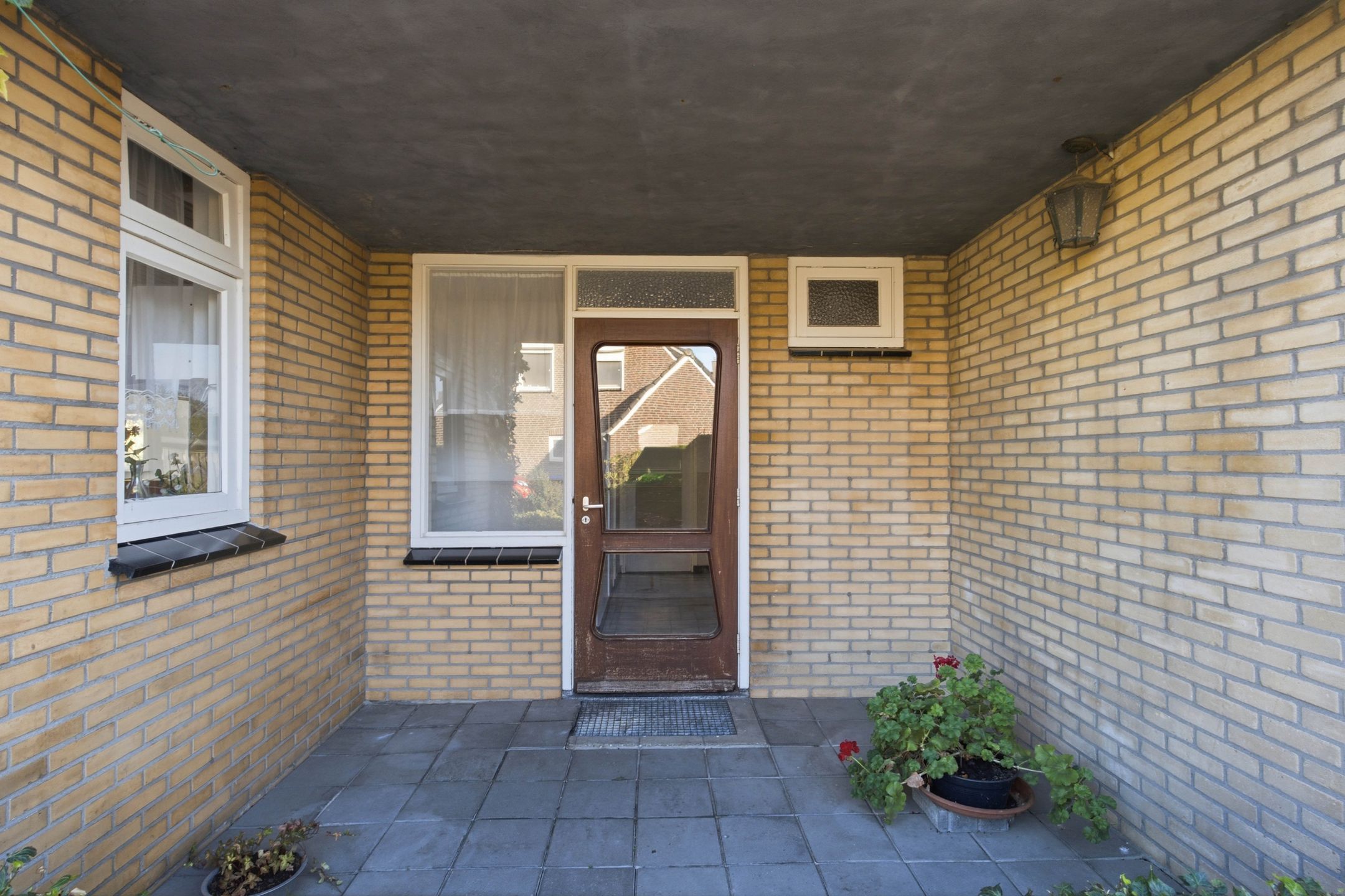 Photo 51 of Sint Cornelisstraat 13-A