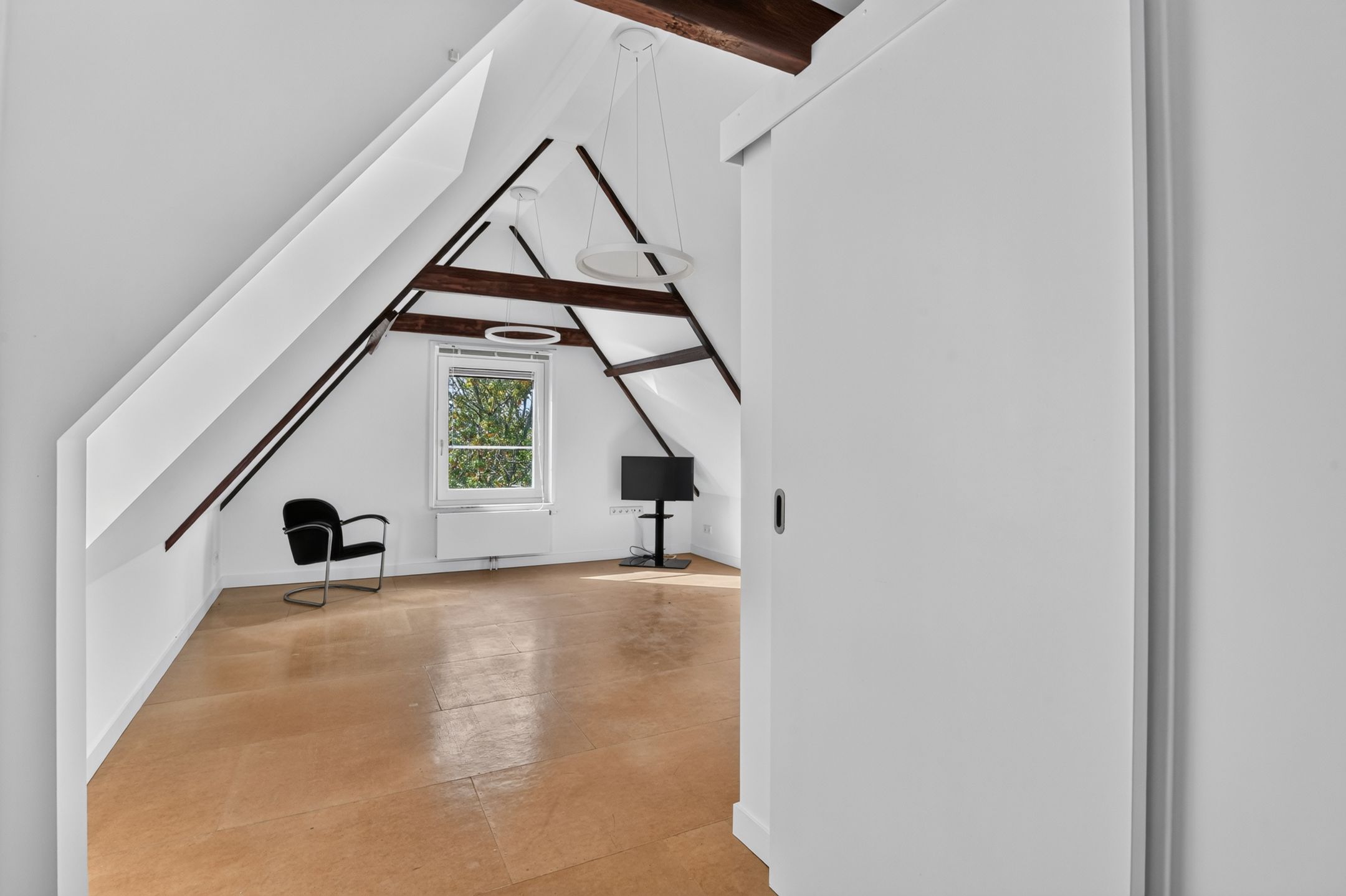 Foto 3 van Da Costakade 184-4