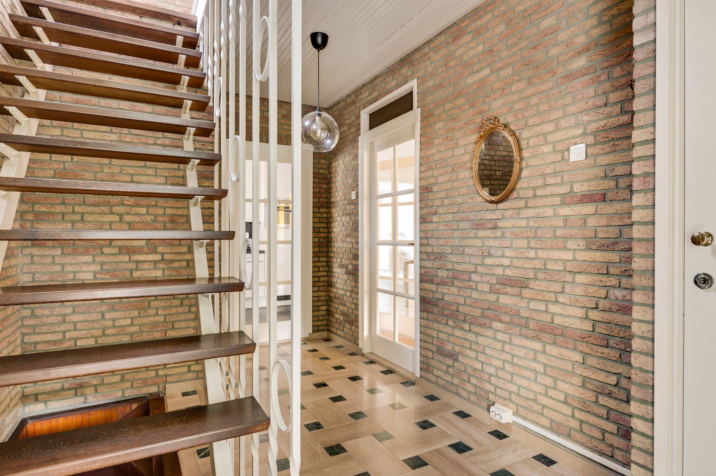 Photo 14 of Boerhaavestraat 33