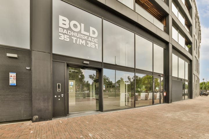 Photo 2 of Badhuiskade 331