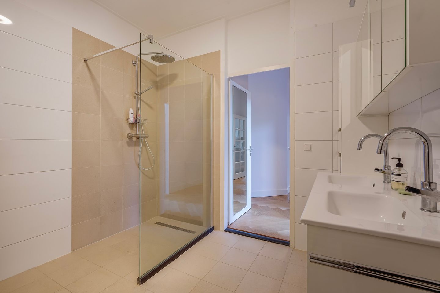 Photo 19 of Houtweg 55