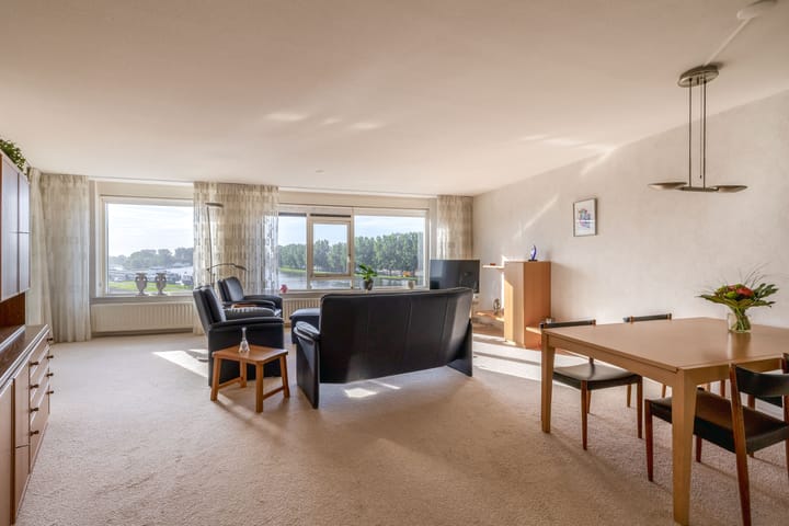 Appartement te koop: Bernhardhof 642, Gouda