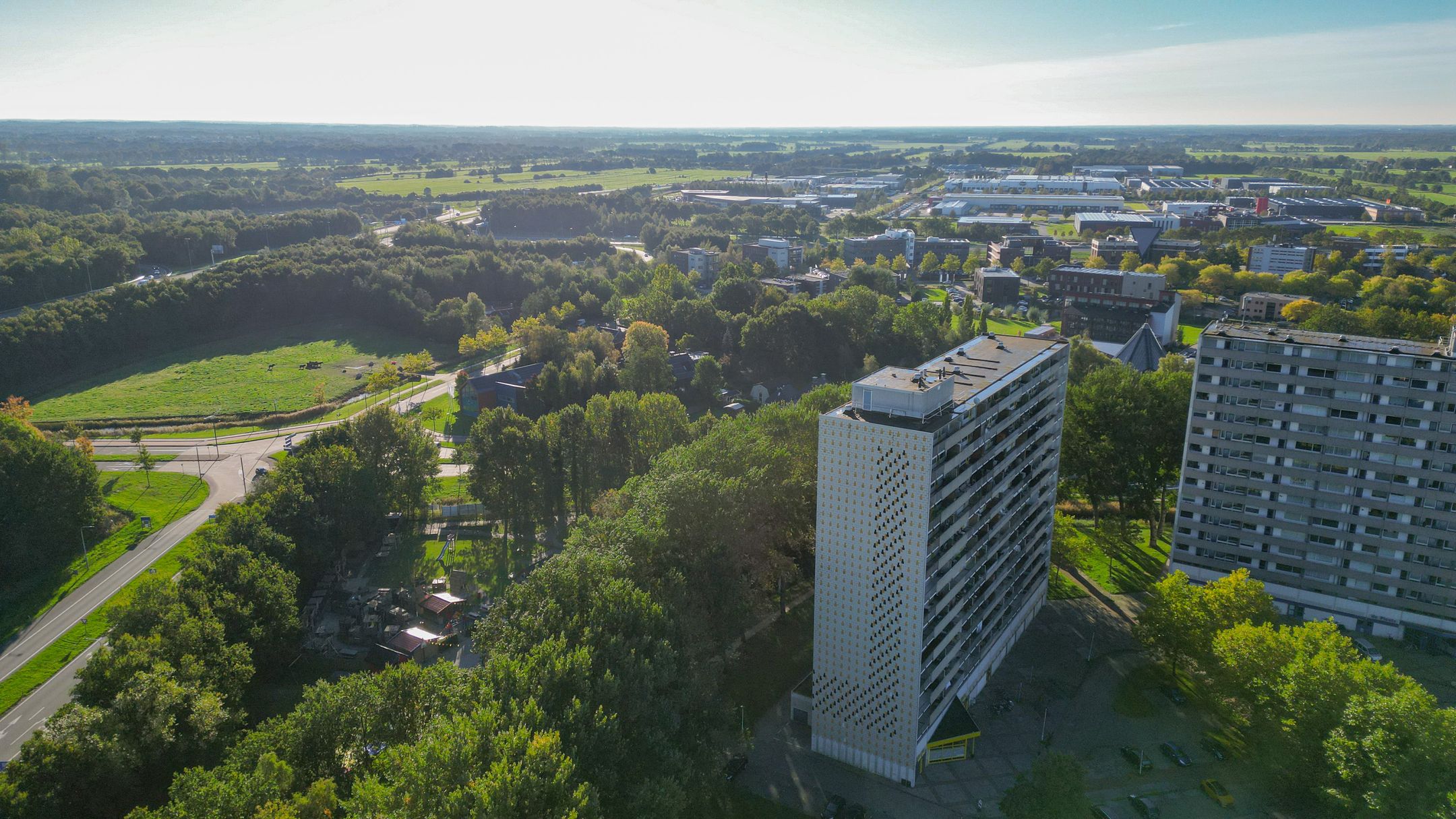 Photo 33 of Tjaarda 374-A