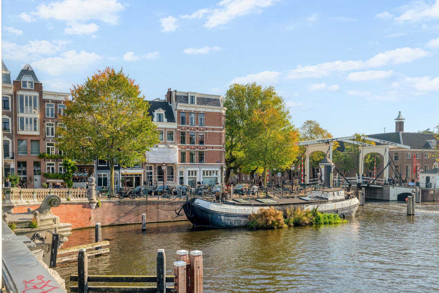 Photo 40 of Amstel 49-A