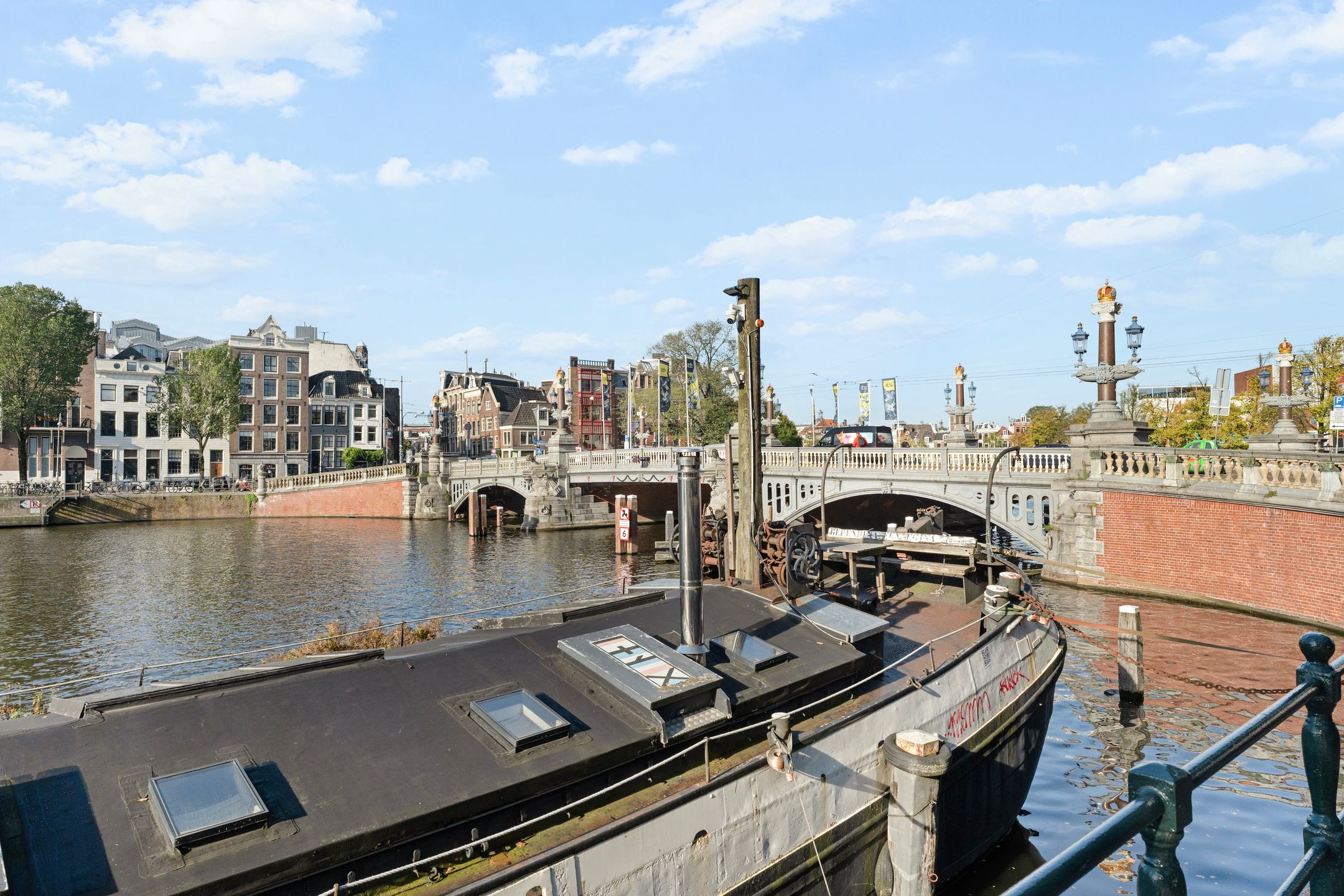 Photo 33 of Amstel 49-A