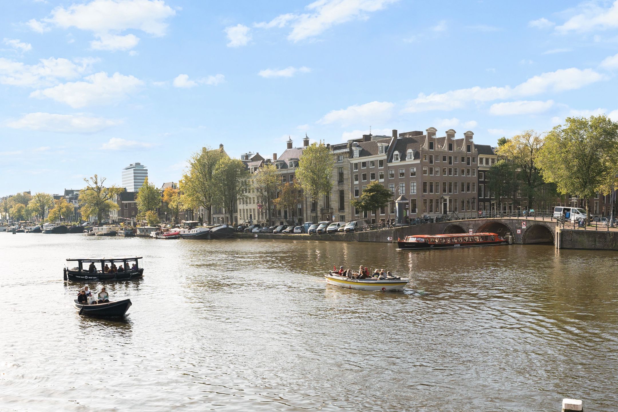 Photo 3 of Amstel 49-A
